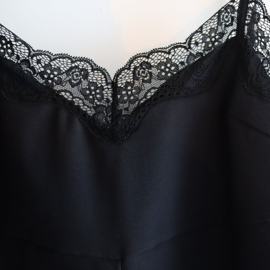 ANIGIGCAMISOLE LACE PLAYSUIT