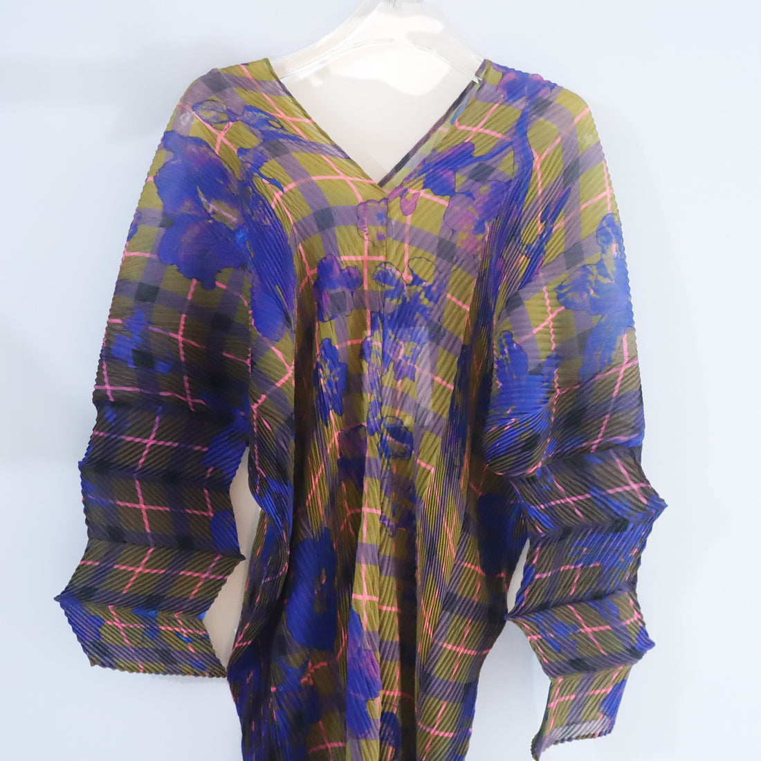 JULIA HEUER  SUE HANDPLEATED KAFTAN IN MALIK
