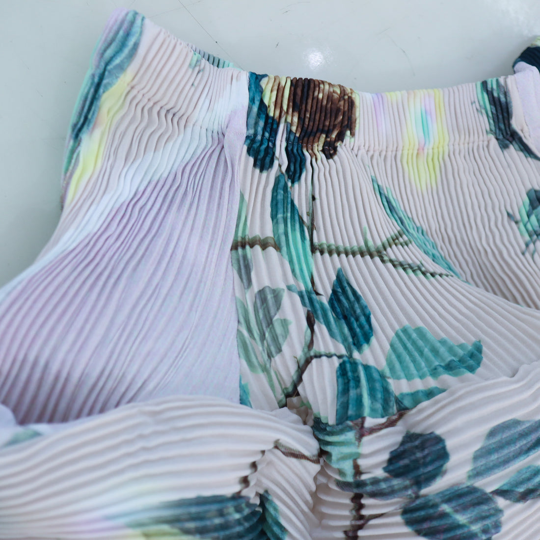 JULIA HEUER  KENZA HAND PLEATED SKIRT IN EDWARD PINK