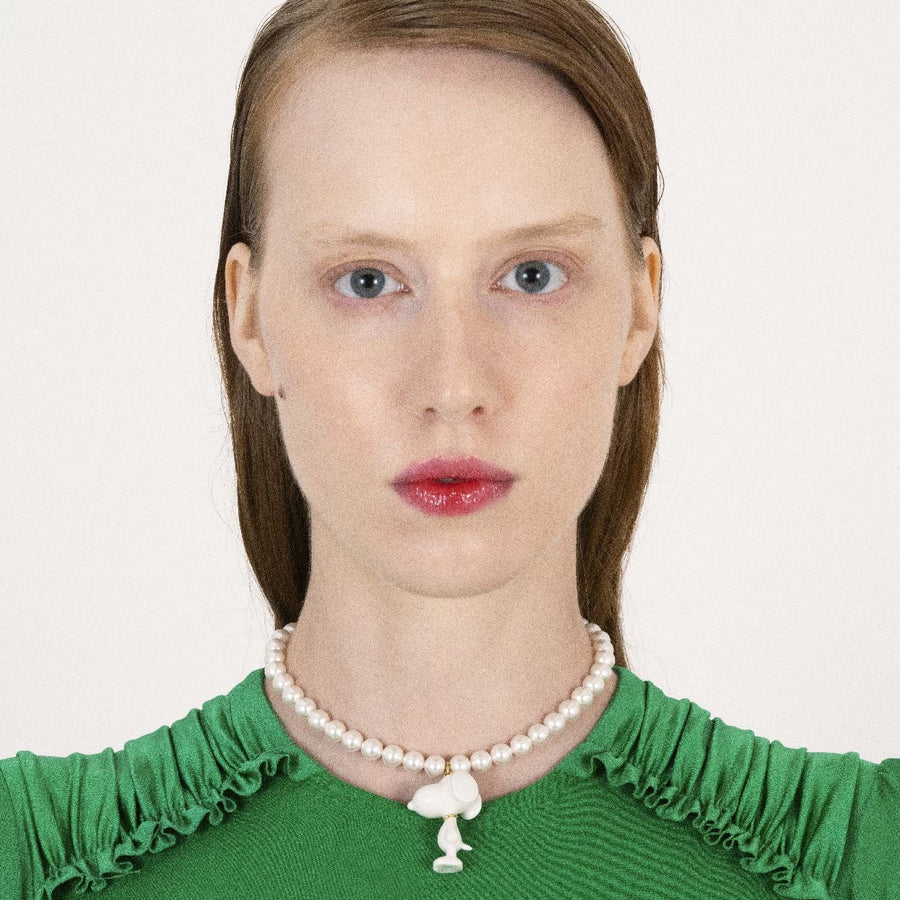 ANDRESGALLARDOSNOOPY & PEARLS NECKLACE