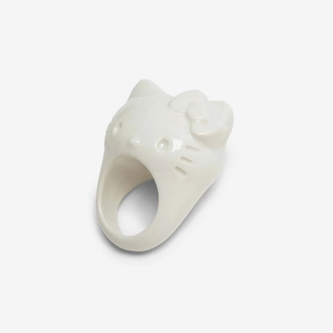 ANDRESGALLARDO  HELLO KITTY PORCELAIN RING