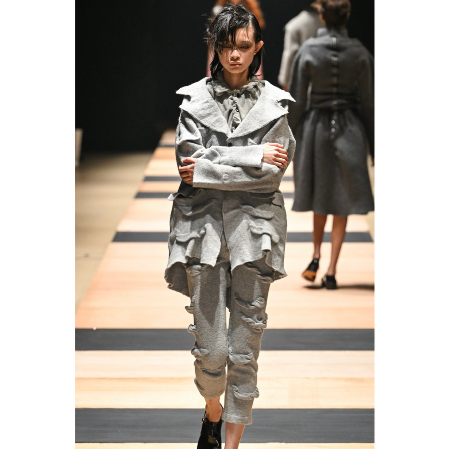 PILLINGSDISTORTED JACKET