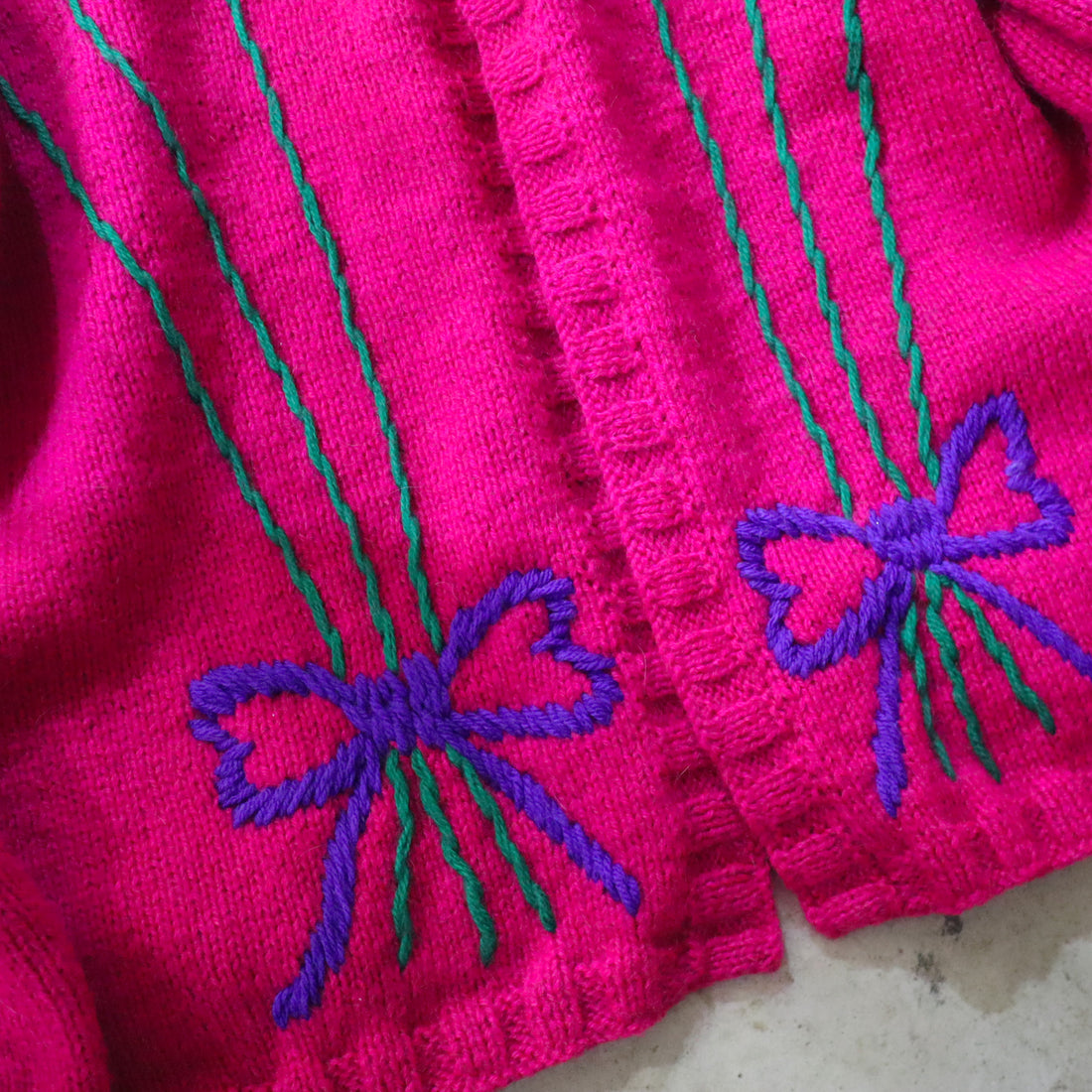 SOFIO GONGLI  FLOWER KNIT CARDIGAN "A"