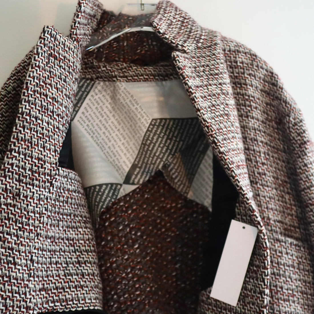 BLESS  WORKJACKET LL815 BLACK WHITE RED