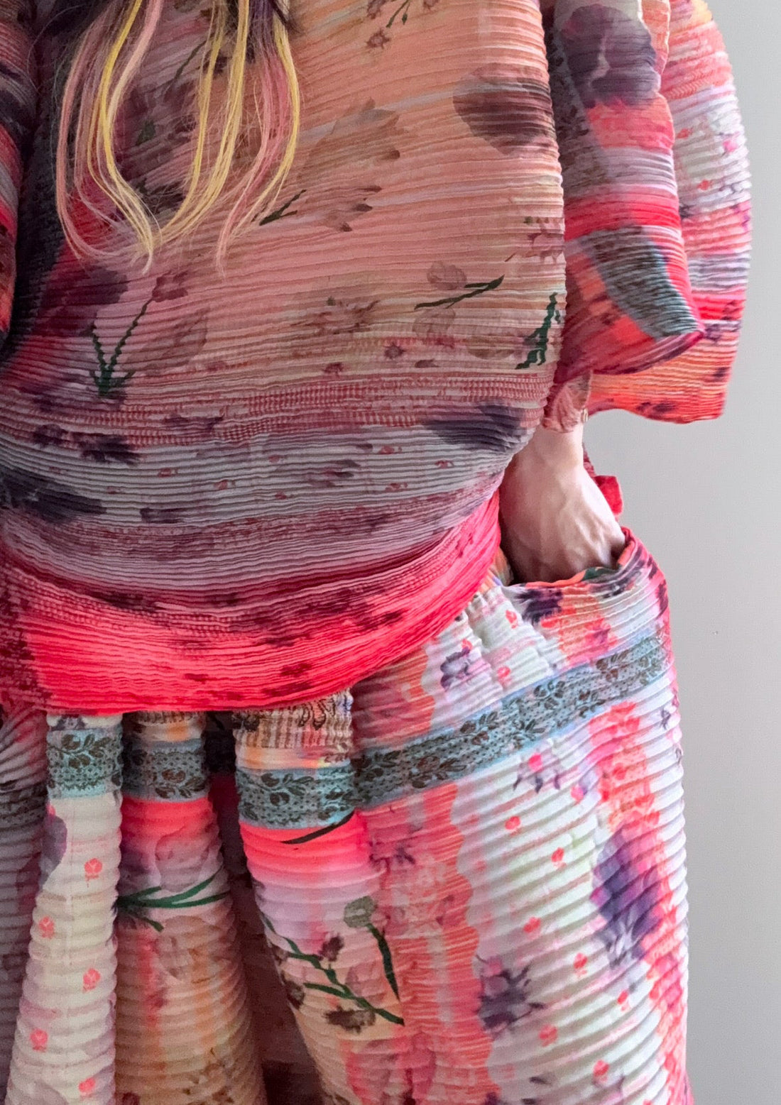 JULIA HEUER  KENZA HANDPLEATED SKIRT IN BIRTE