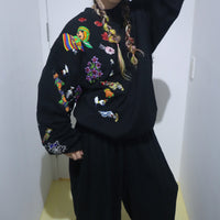 LOU DE BÈTOLY  EMBROIDERED SWEATSHIRT