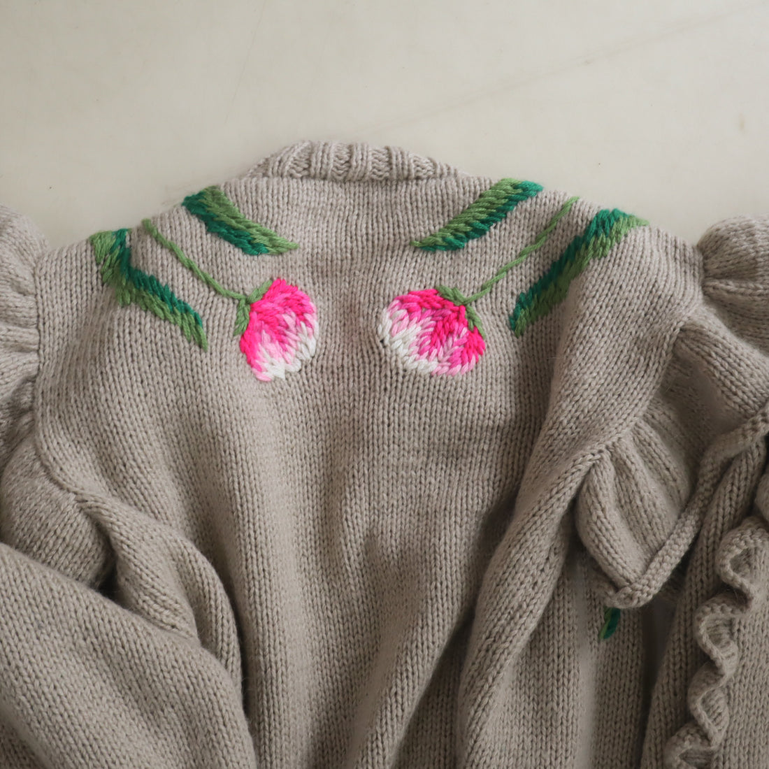 SOFIO GONGLI  FLOWER KNIT CARDIGAN