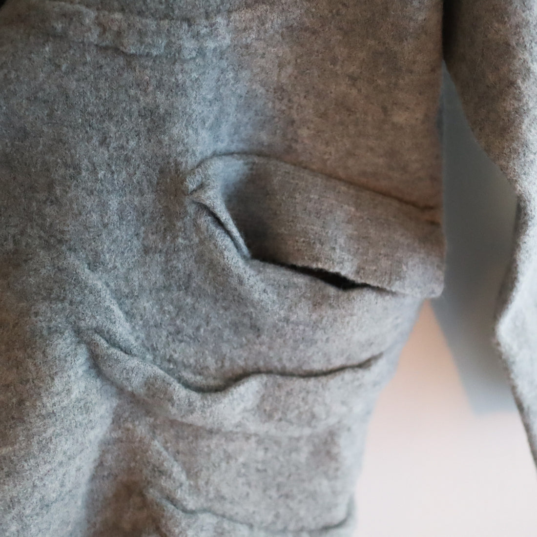 PILLINGS  DISTORTED JACKET