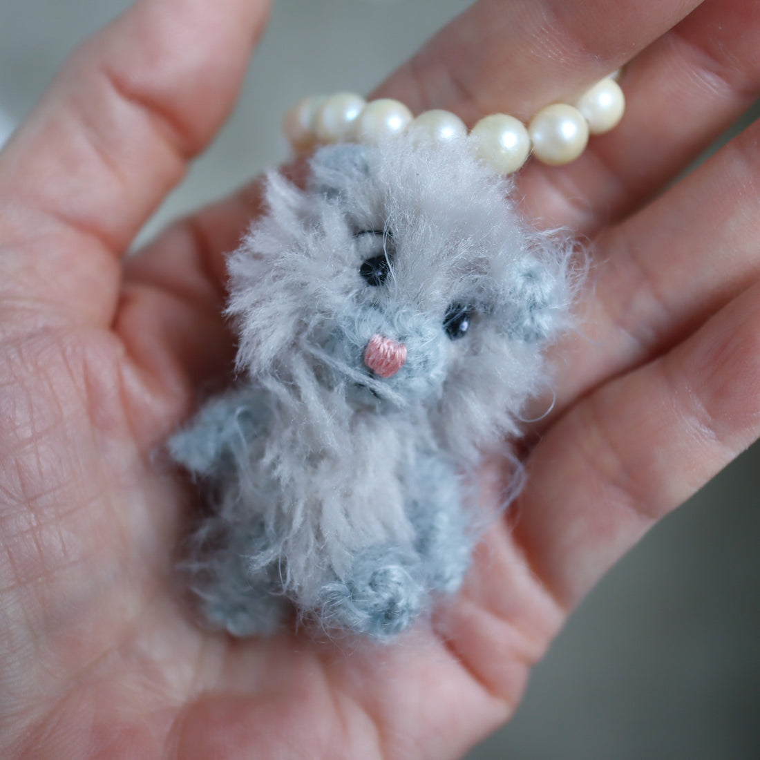 MINITURE FLUFFY BEAR “WHITE”