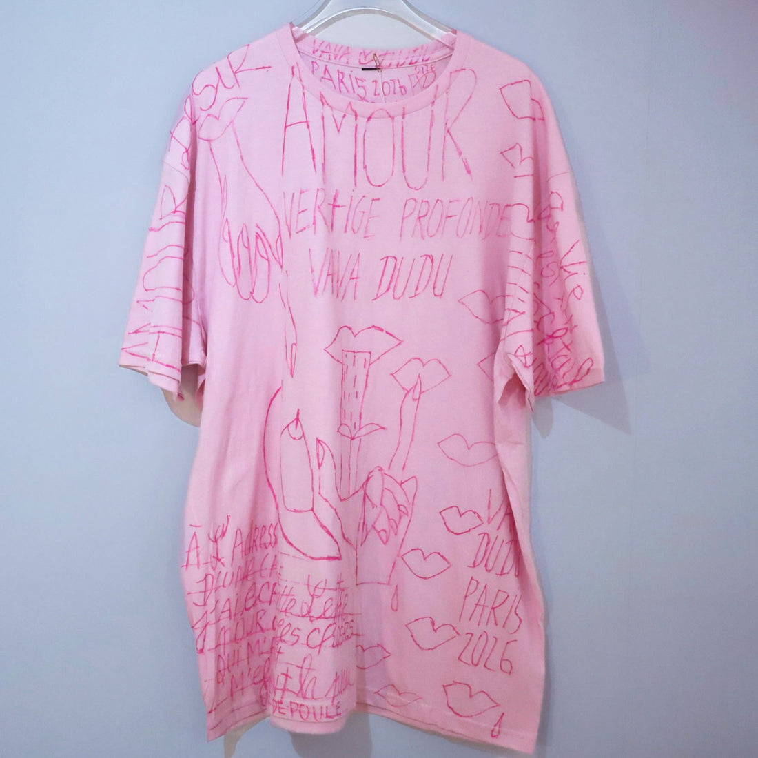 VAVA DUDU  PAINTED T-SHIRTS ”E”