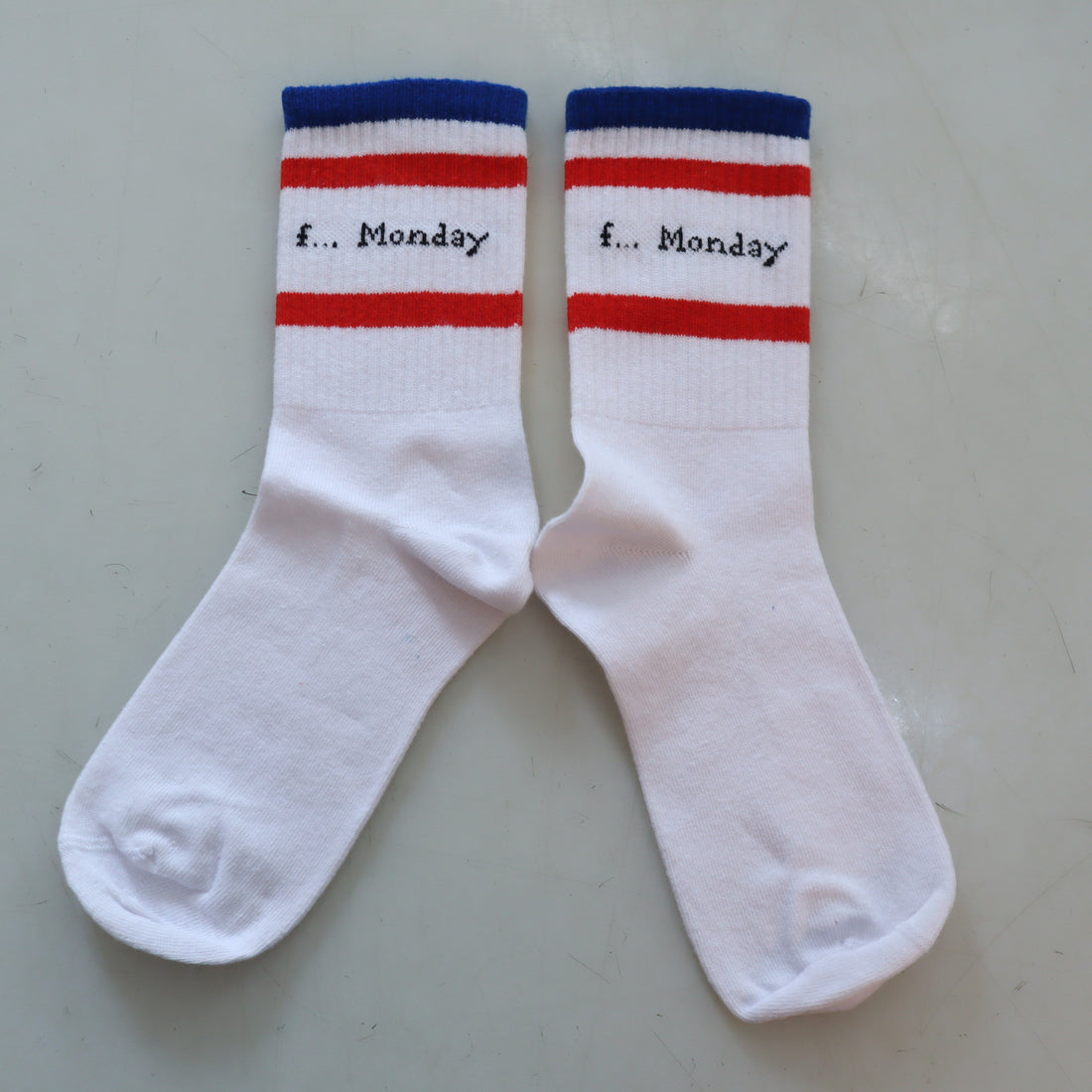 STATEMENT MESSAGE SOCKS