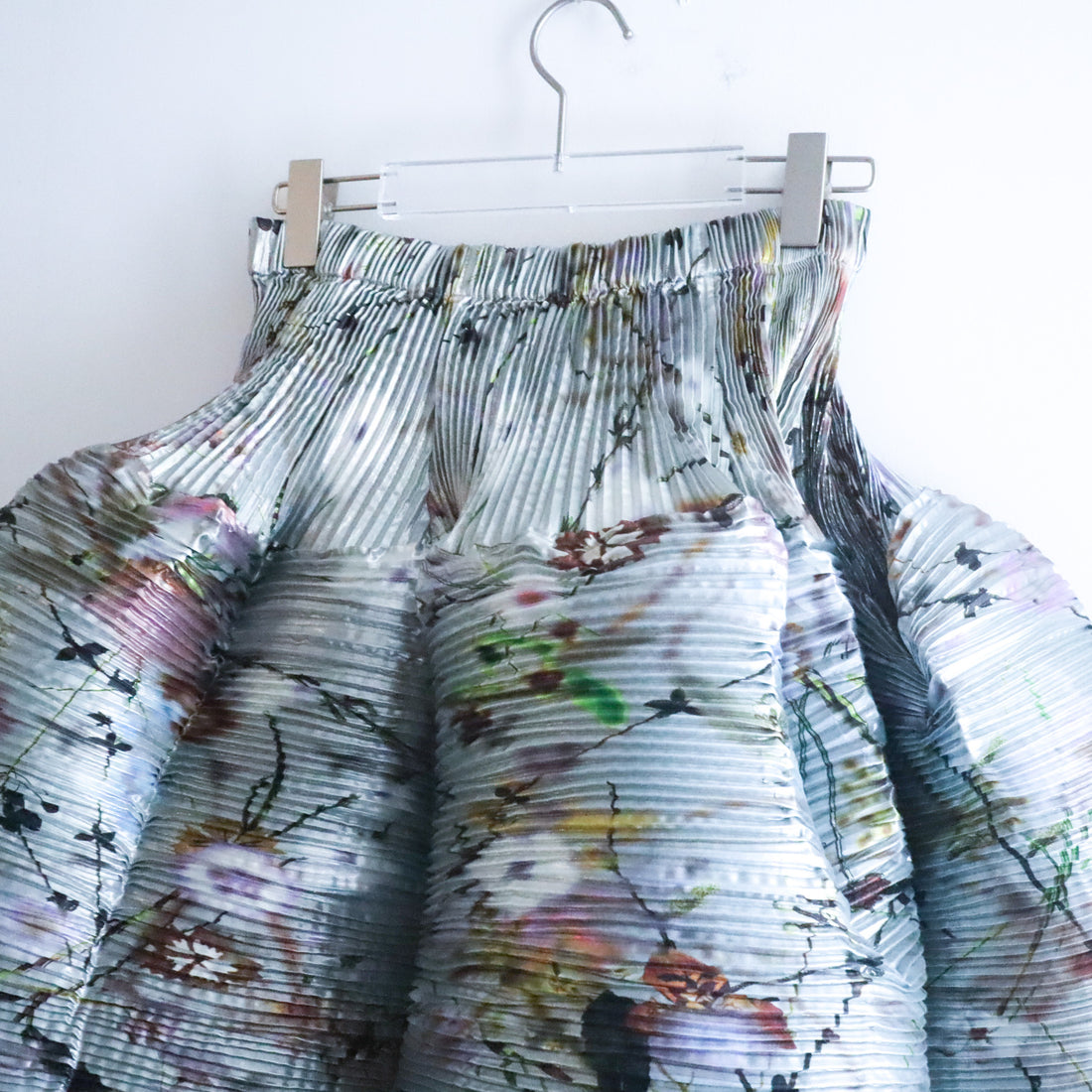 JULIA HEUER  HANDPLEATED KENZA SKIRT