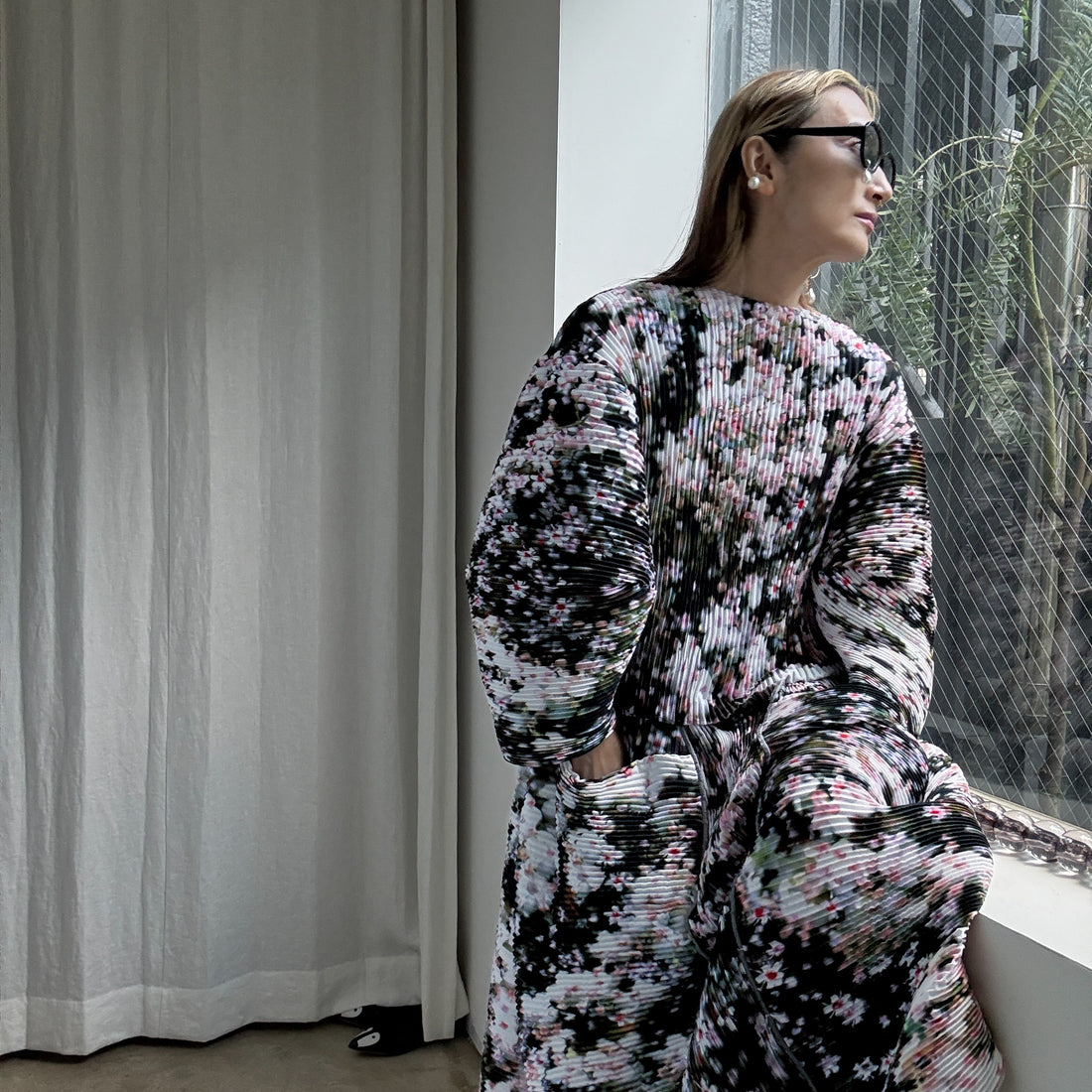 JULIA HEUER  POLLUX HANDPLEATED TOP IN HOLLE