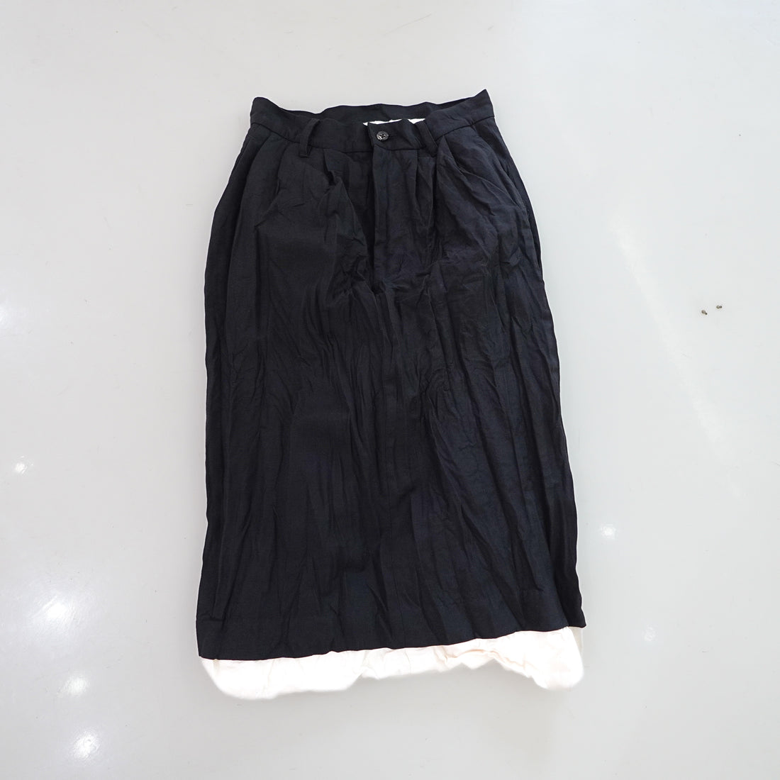 PILLINGS  SKIRT BLACK