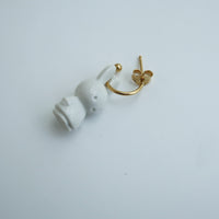 ANDRESGALLARDO  MIFFY SINGLE HOOP EARRING