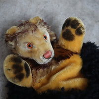 ANIGIG  ANIMAL FLUFFY SHOULDER BAG"LION"
