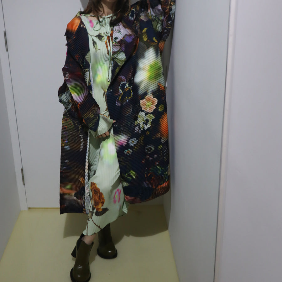 JULIA HEUERJOHAN HANDPLEATED COAT IN NOLA