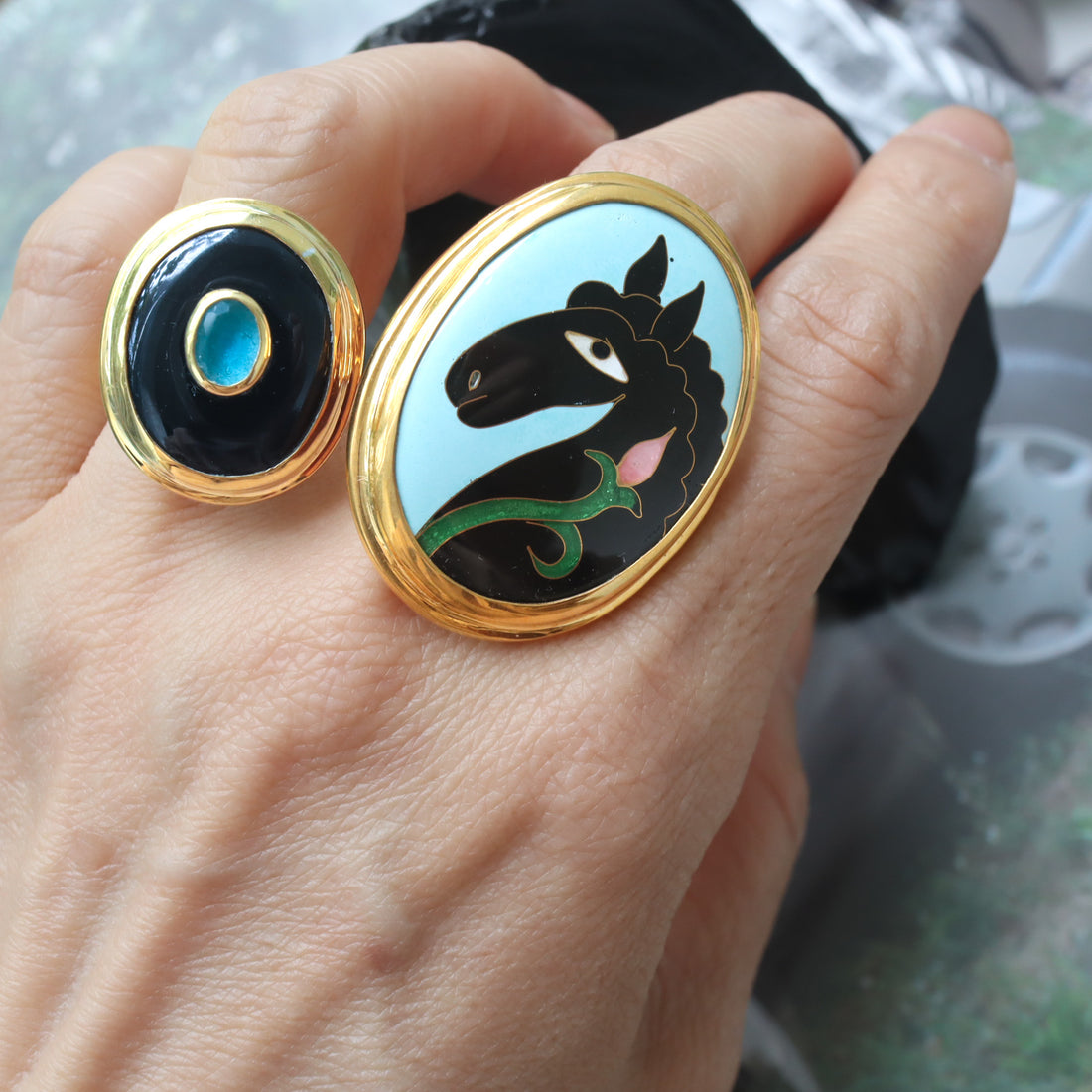 SOFIO GONGLI  RING "HORSE BLACK"