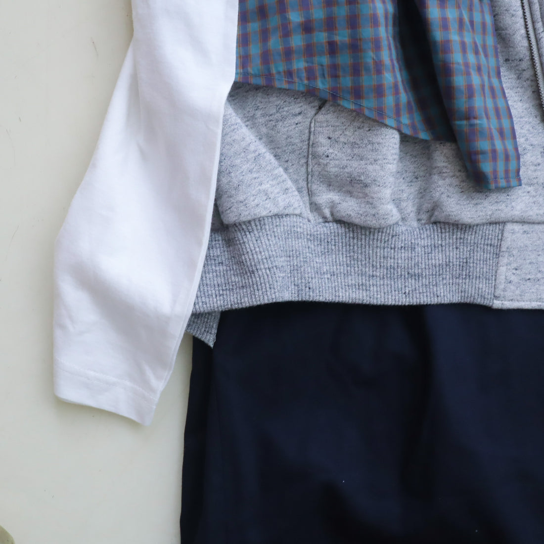 MIKIOSAKEBE  LAYERED PANTS BLACK-GREEN