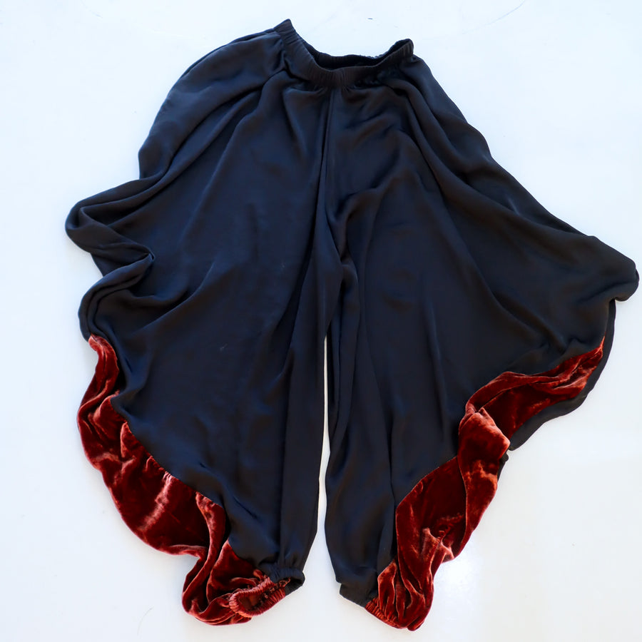 TRANSE PARISDRAPPED CASUAL PANTS