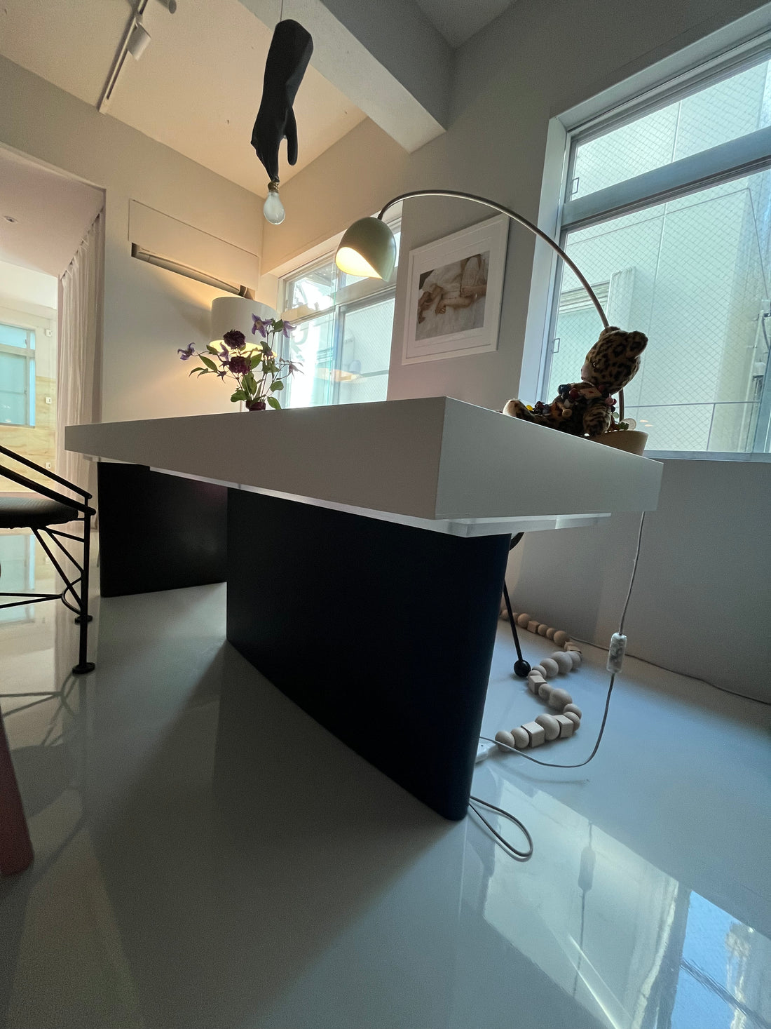 【受注生産】
GIGINA FURNITURE  PLINTH TABLE