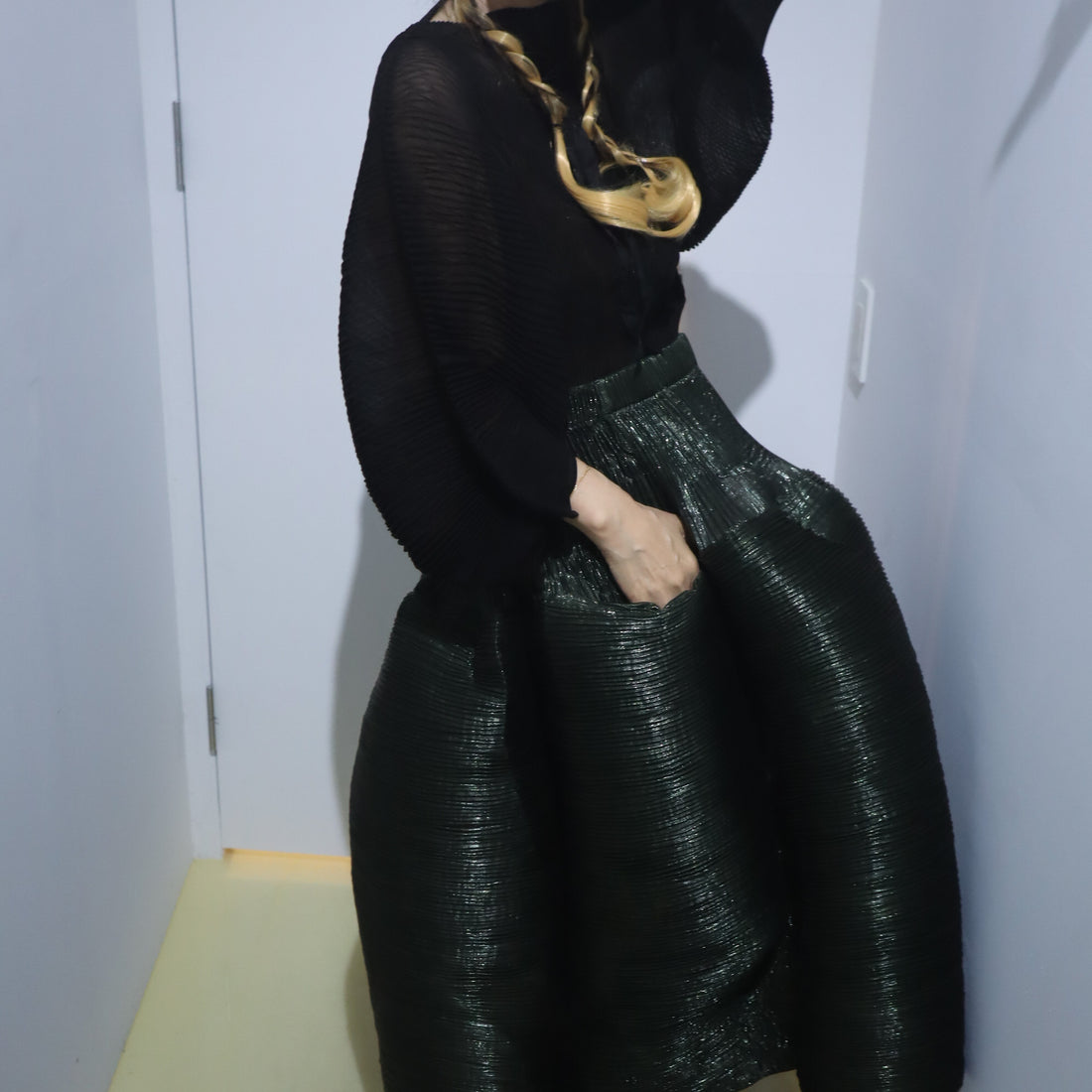 JULIA HEUER  KENZA HANDPLEATED SKIRT IN MOSS METALLIC