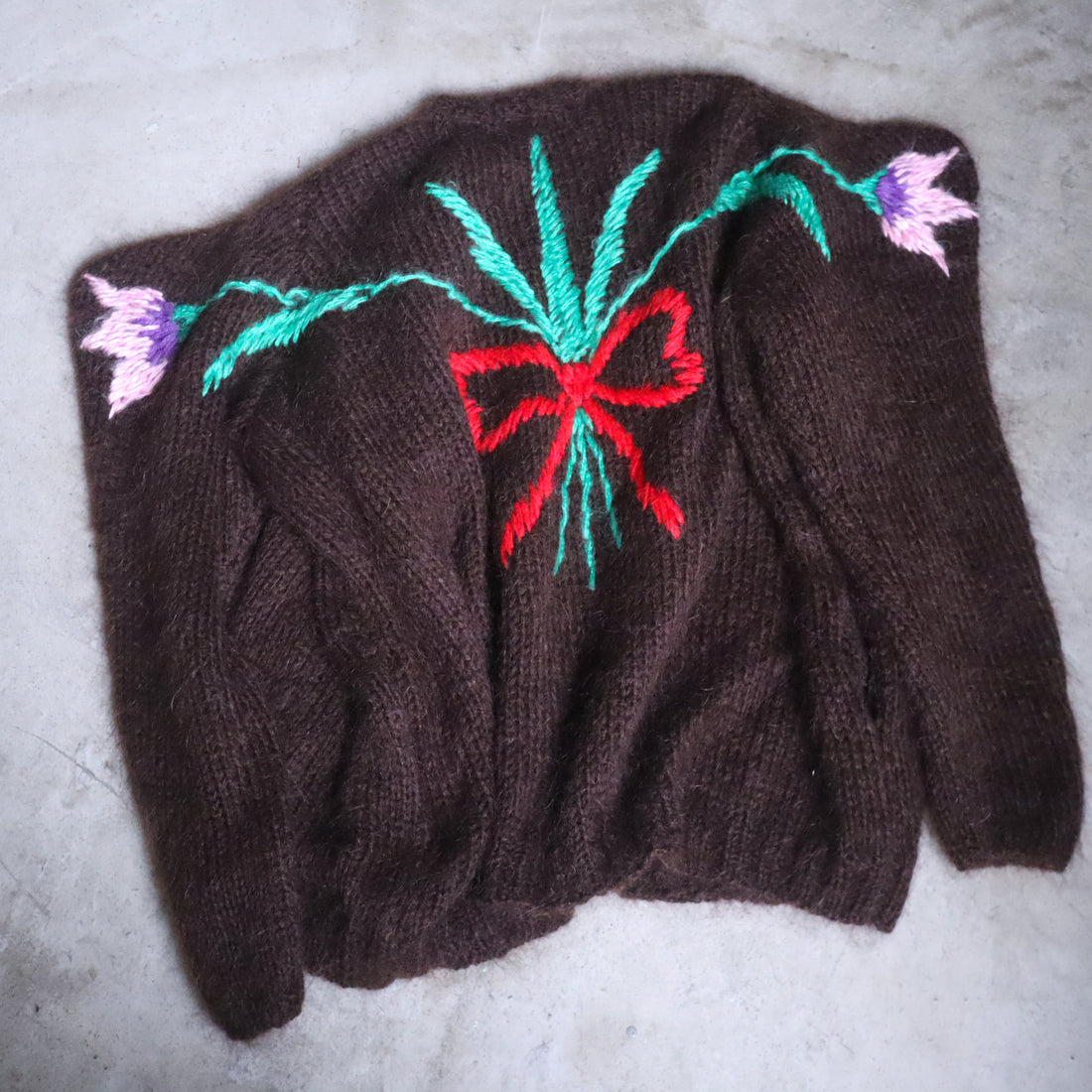 SOFIO GONGLI  FLOWER KNIT CARDIGAN "C"