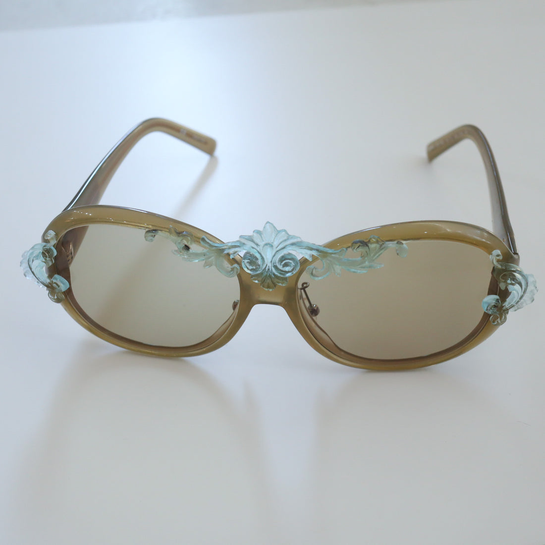 ANIGIG  MOLDING GLASSES LOEWE