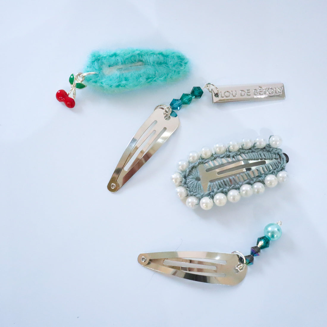 LOU DE BÈTOLY  SET OF 4 HAIRCLIPS