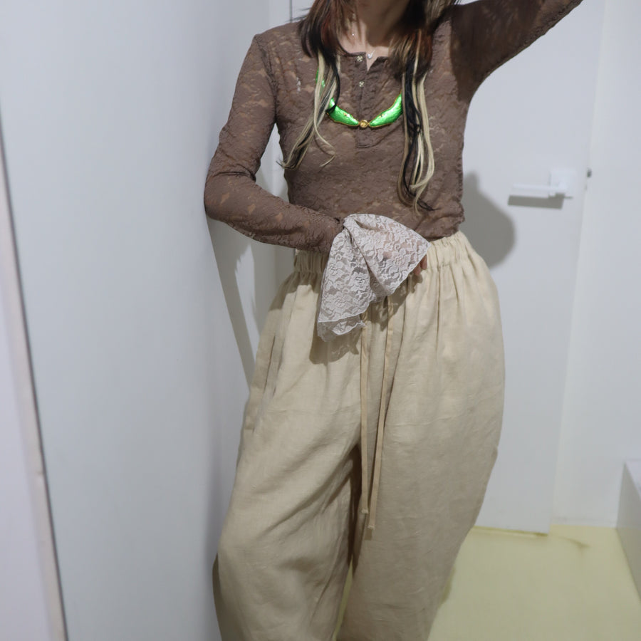 ANIGIGBELL SLEEVE LACE HENLEY TOP