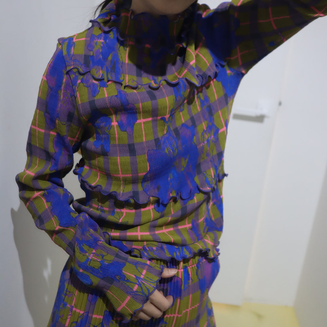 JULIA HEUER  KARL SMOCK PLEATED TOP IN MALIK