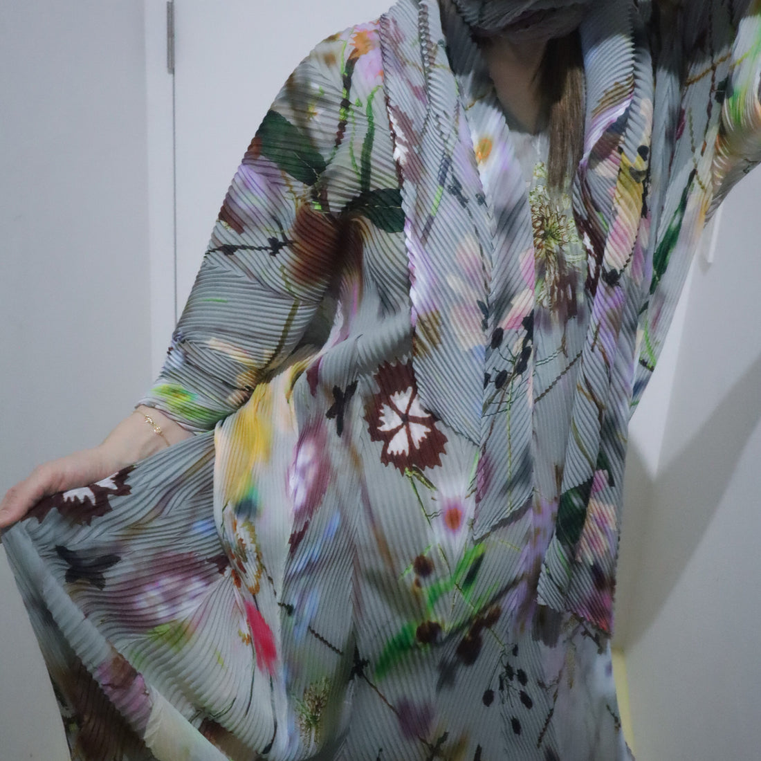 JULIA HEUER  HANDPLEATED STACY KAFTAN