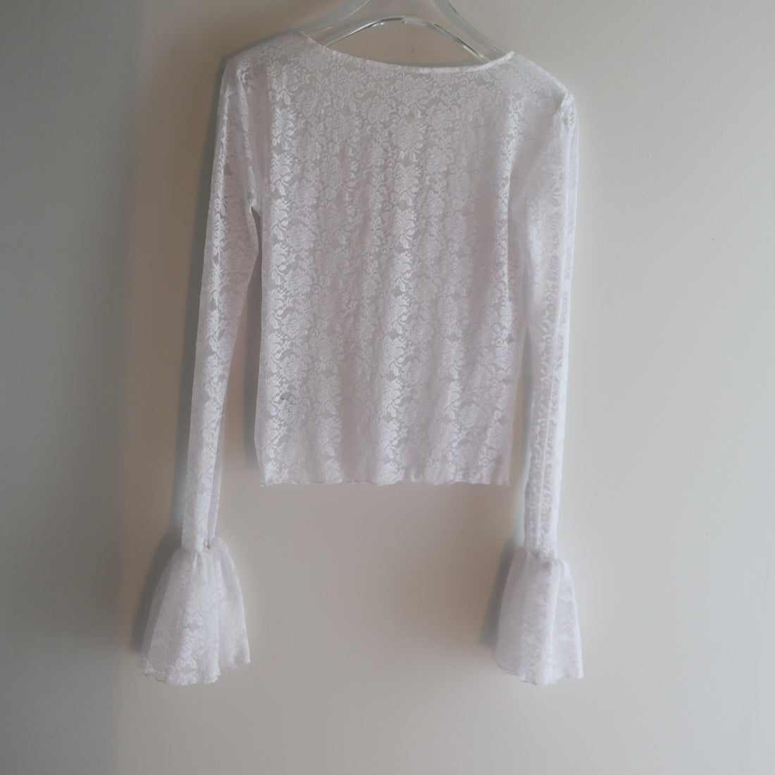ANIGIG  BELL SLEEVE LACE HENLEY TOP