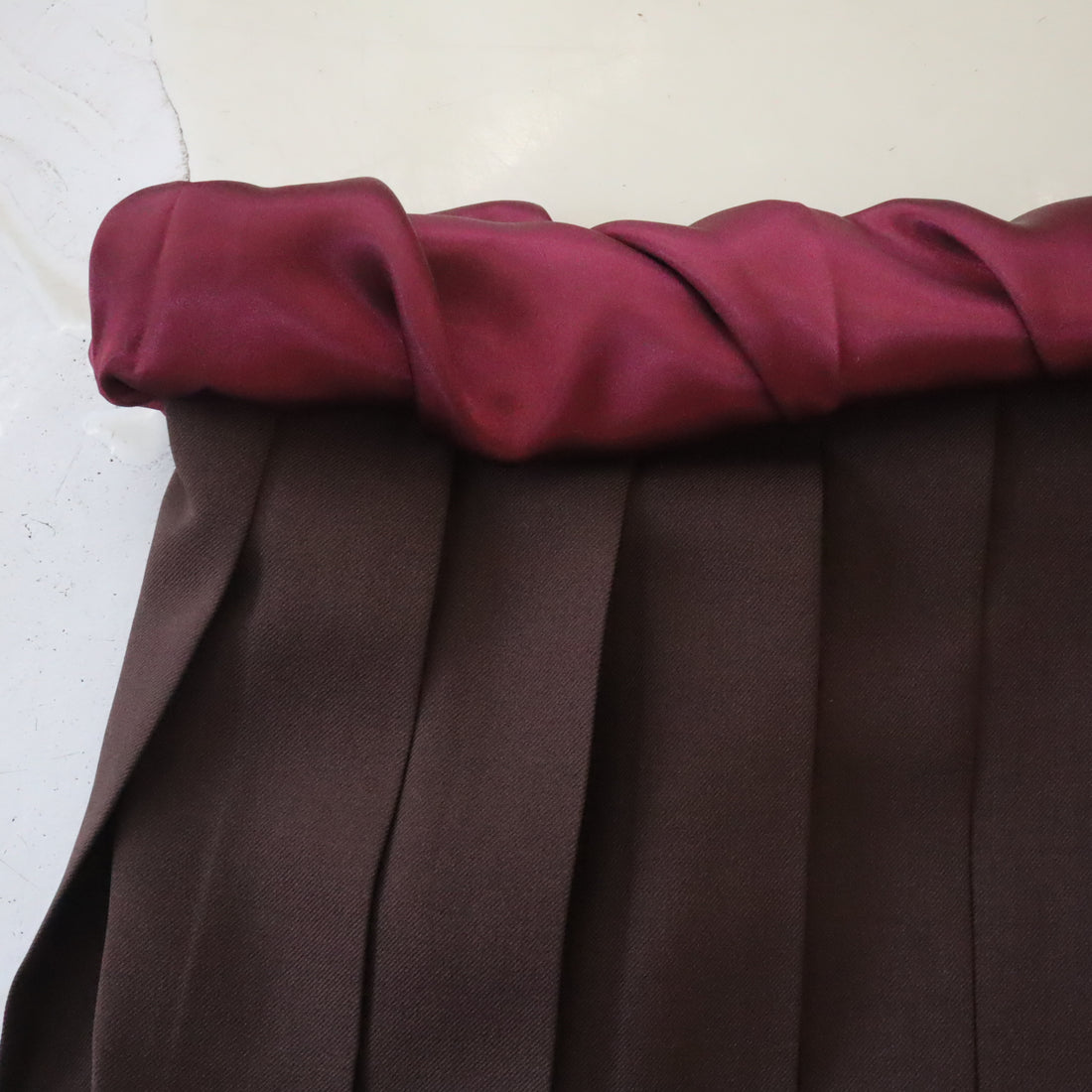 MIKIOSAKEBE  SHRINK PLEATS MINI SKIRT