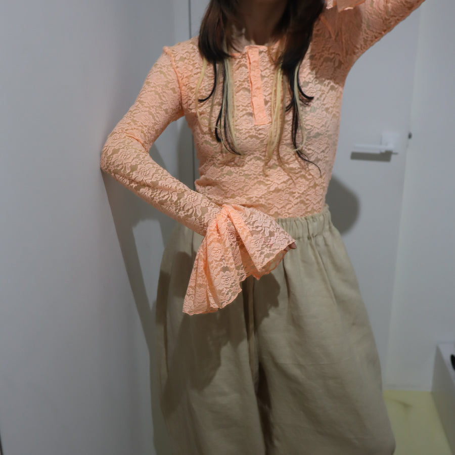 ANIGIGBELL SLEEVE LACE HENLEY TOP
