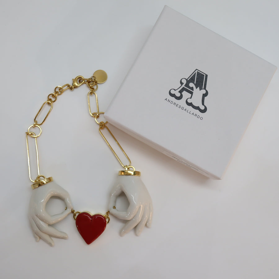 ANDRESGALLARDOHEART COUPLE HANDS NECKLACE
