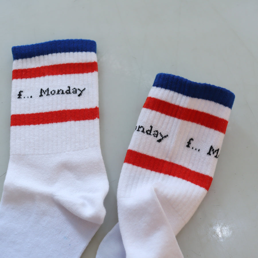 STATEMENT MESSAGE SOCKS