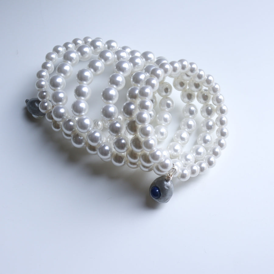 ANIGIGPEARL WHIRL BANGLE