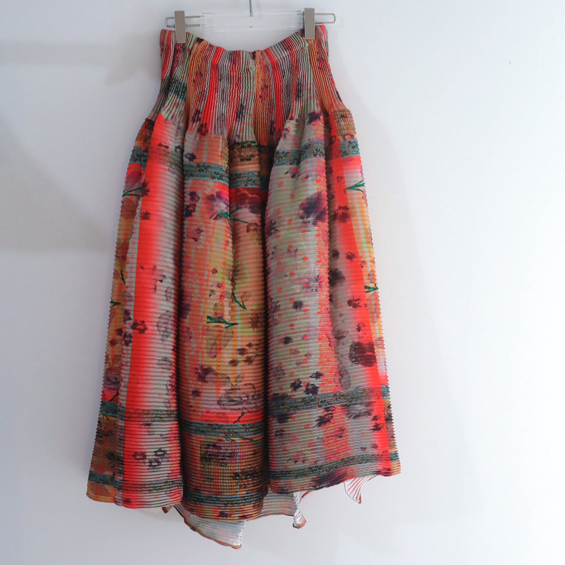 JULIA HEUER  KENZA HANDPLEATED SKIRT IN BIRTE
