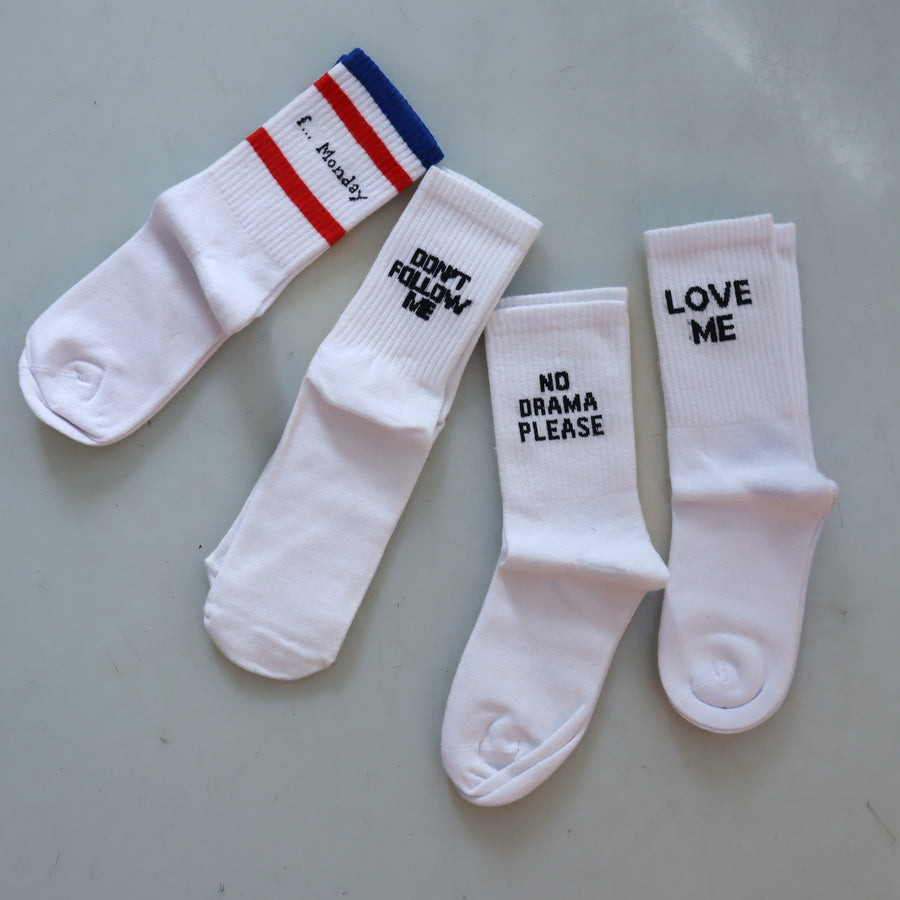STATEMENT MESSAGE SOCKS