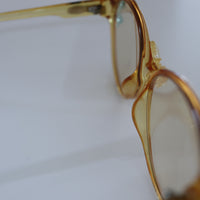 ANIGIG  MOLDING GLASSES CD