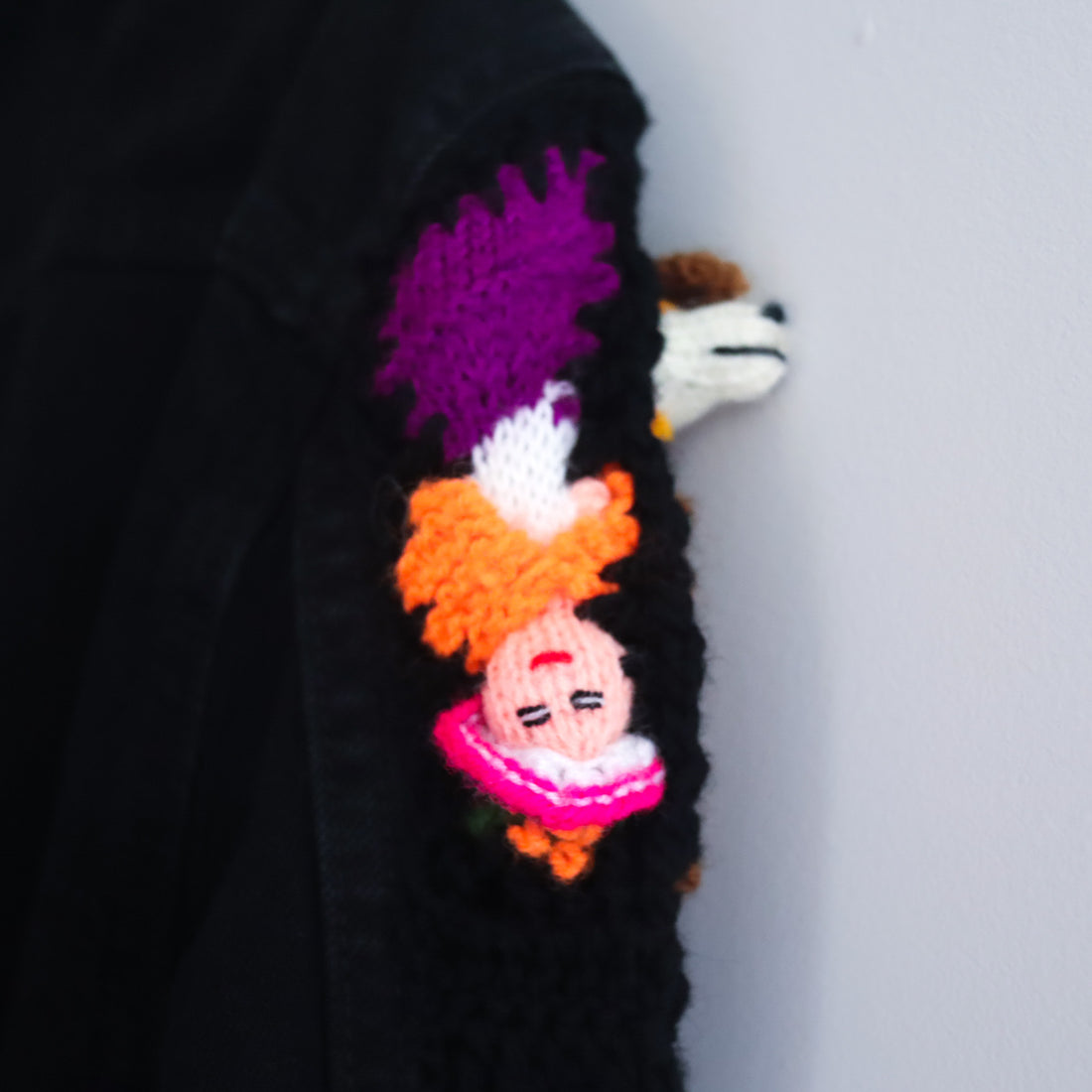 LOU DE BÈTOLY  KNITTED DOLLS JACKET