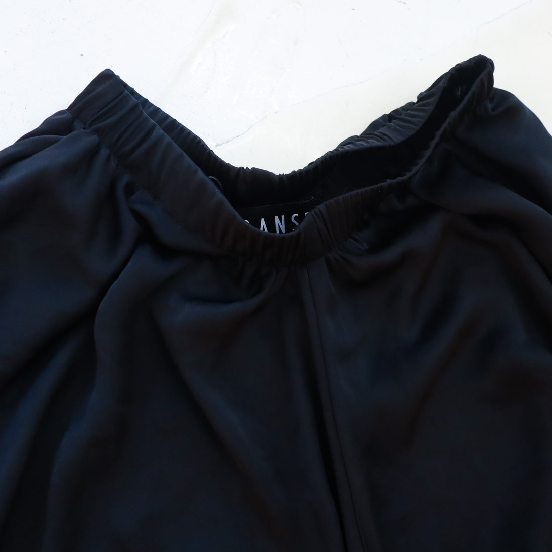 TRANSE PARIS  DRAPPED CASUAL PANTS