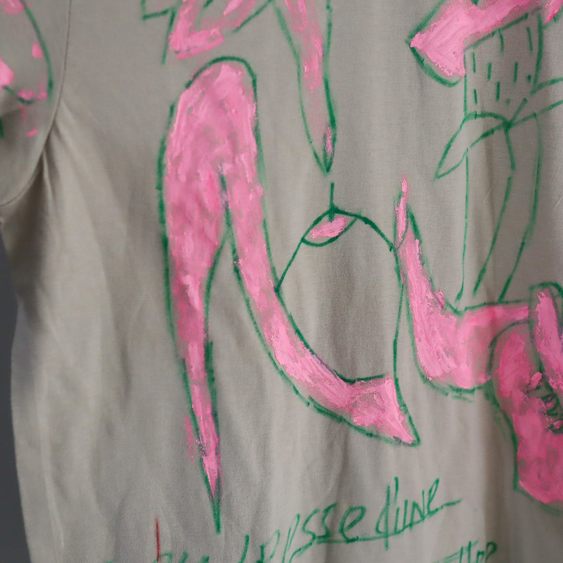 VAVA DUDU  PAINTED T-SHIRTS “V”