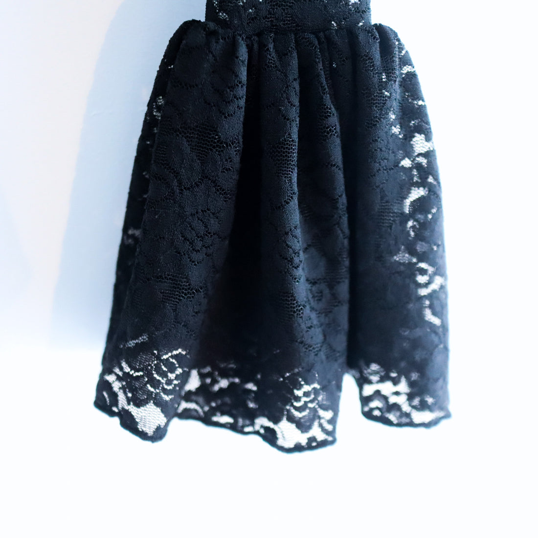 ANIGIG  BELL SLEEVE LACE HENLEY TOP