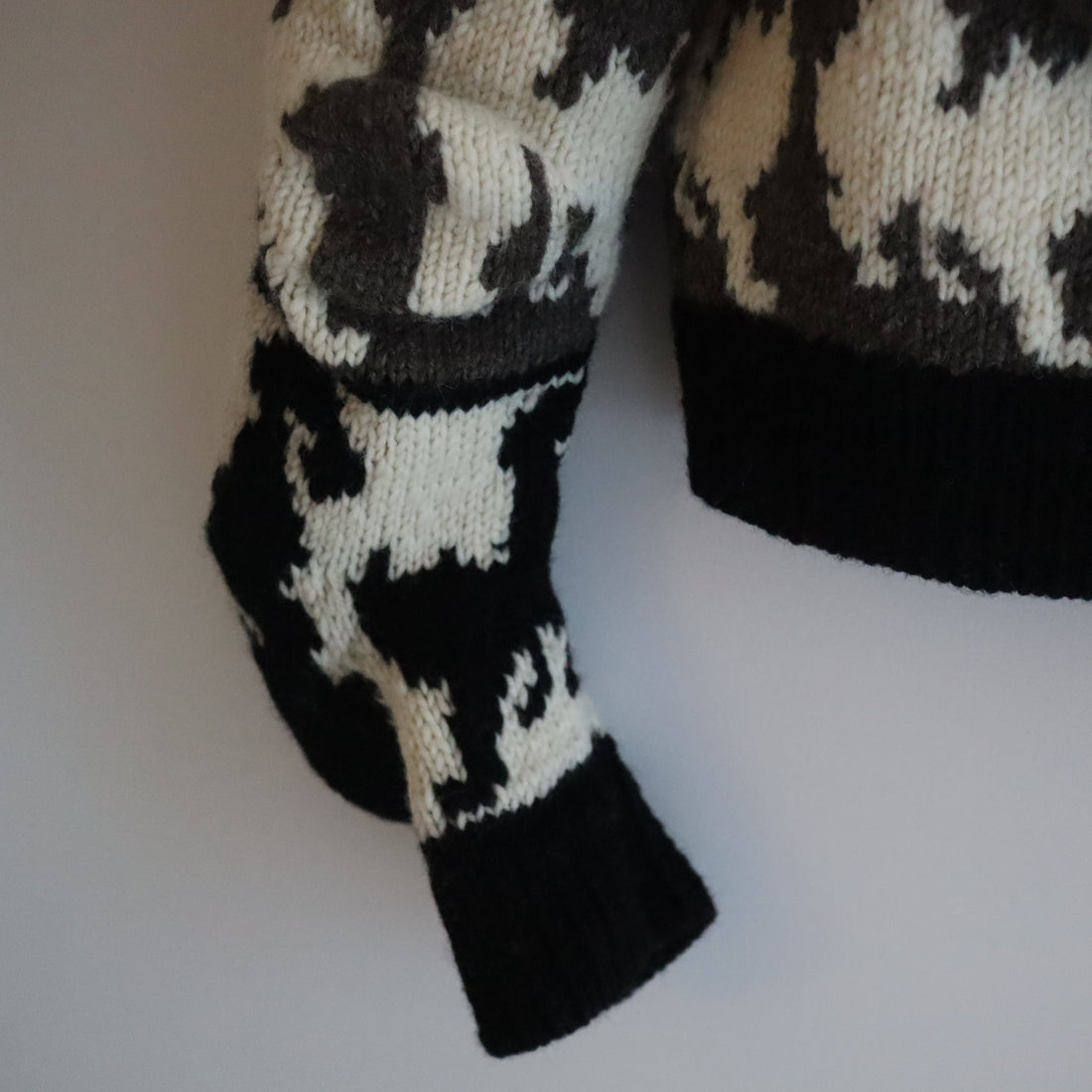 PILLINGS  UNSTABLE CARDIGAN