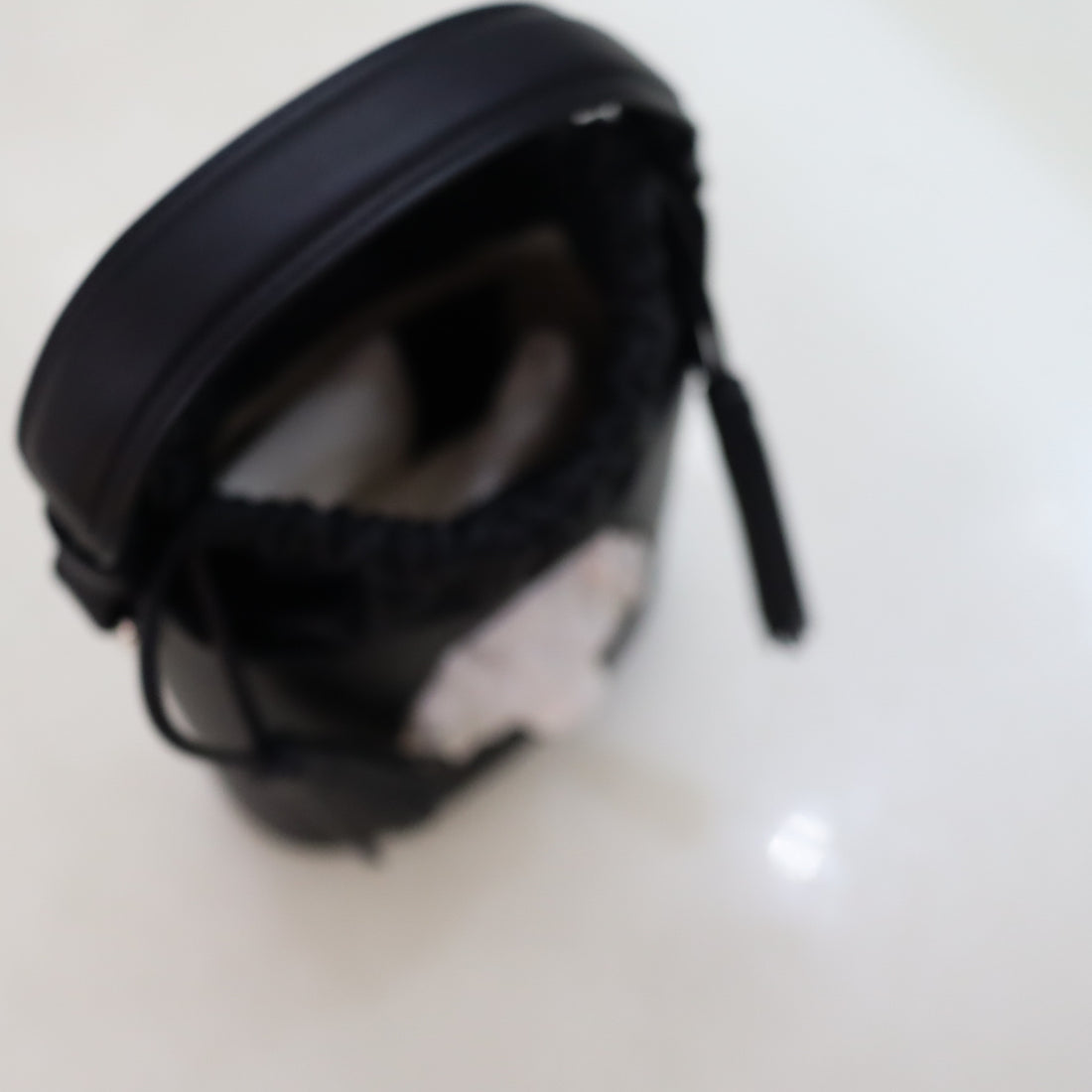 ANDRESGALLARDO  BOMBONERA LION BAG