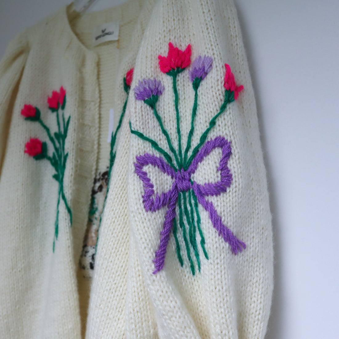 SOFIO GONGLI  FLOWER KNIT CARDIGAN "K"