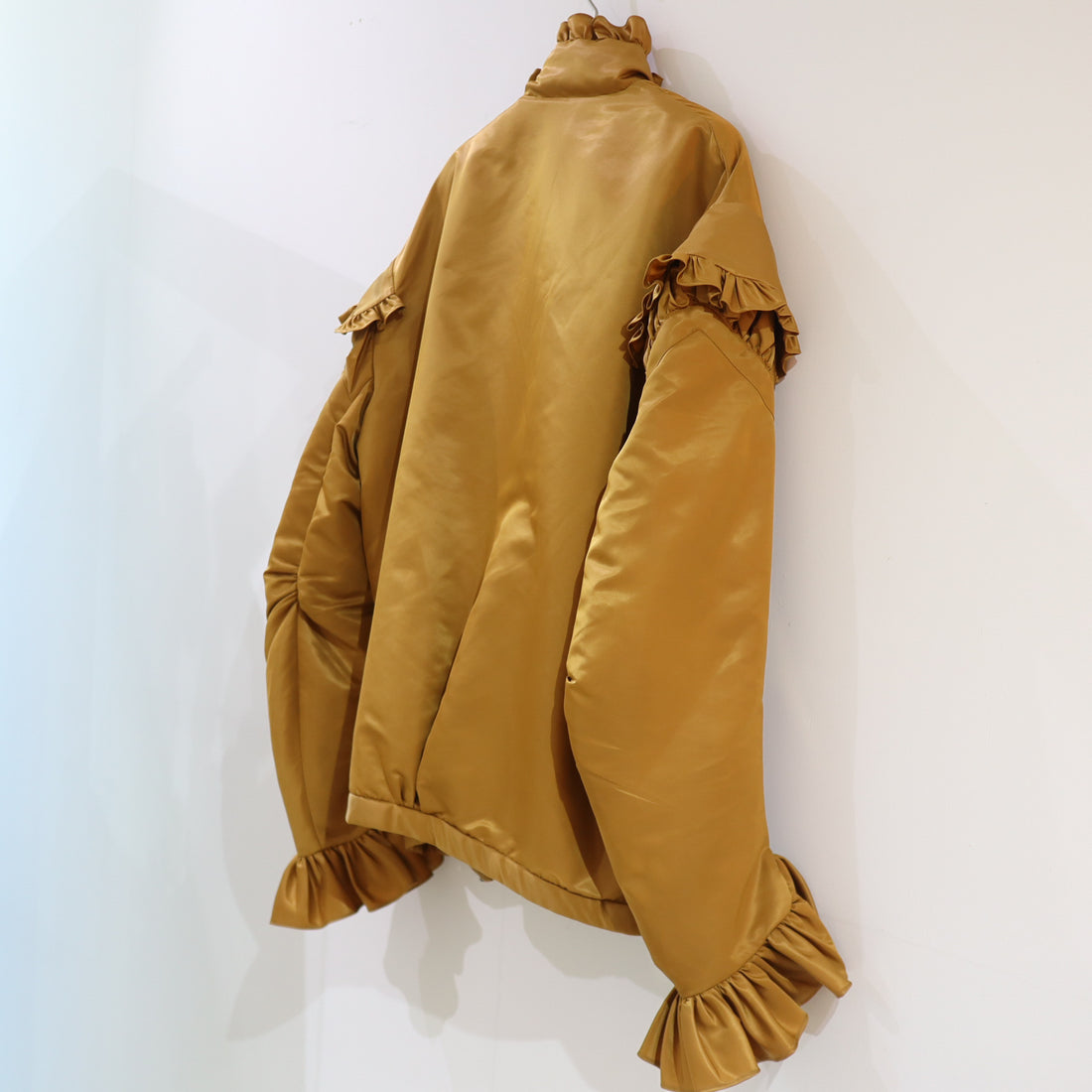 MIKIOSAKABE  FRILLED JACKET MUSTARD