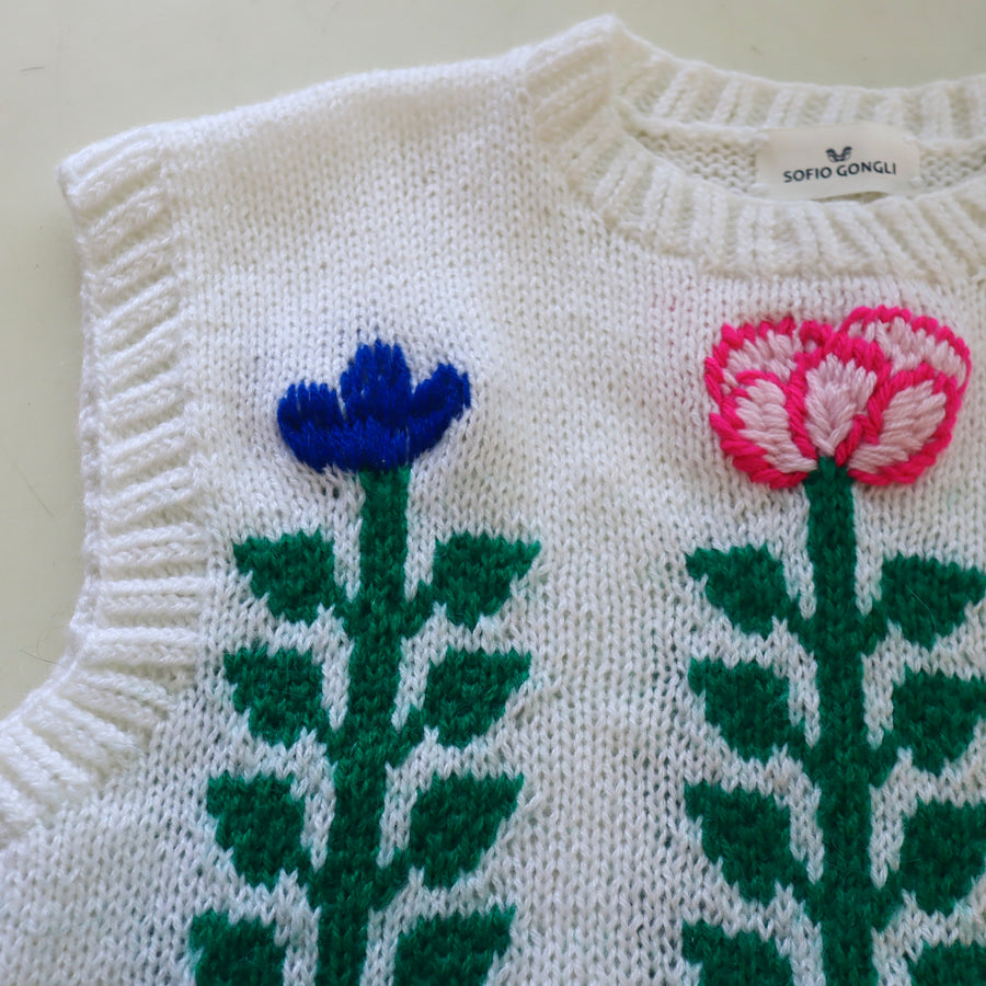 SOFIO GONGLIKNIT VEST WHITE
